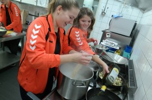 Eten op Maarssen + start interne competitie 26-10-2016